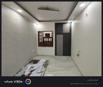 Bedroom in 3 BHK Independent House at Jankipuram Extension – for Sale