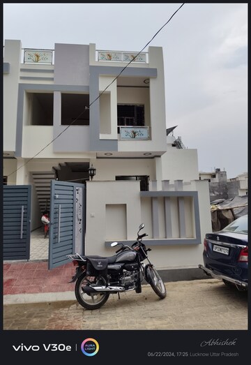 Gym in 3 BHK Independent House at Jankipuram Extension – for Sale