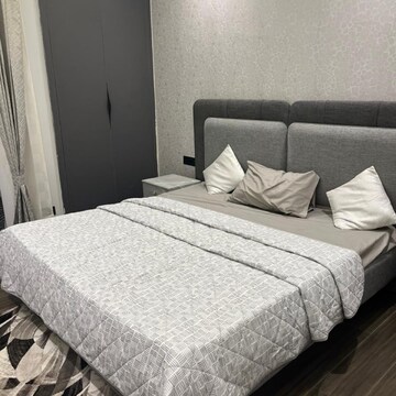 Bedroom in 4 BHK Apartment at Apex Quebec, Mahiuddin Pur Kanawni – for Sale