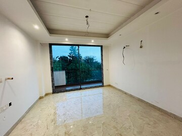 Room in 3 BHK Builder Floor at Ardee City, Sector 52 – for Sale