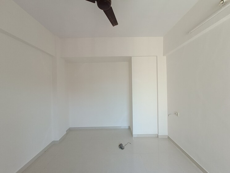 Room, kalpataru-the-sunrise 2 Bedroom 750 Sq.Ft. Apartment In Kolshet Road Thane 7323276