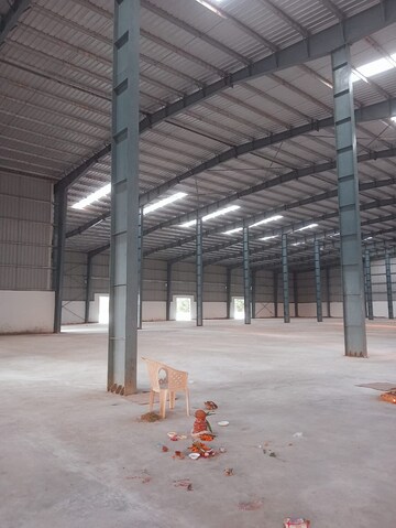 Parking in  Warehouse at Mahapura – for Rent