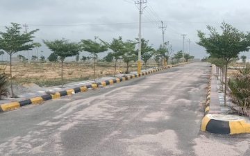 Plot For Sale in Bhanur