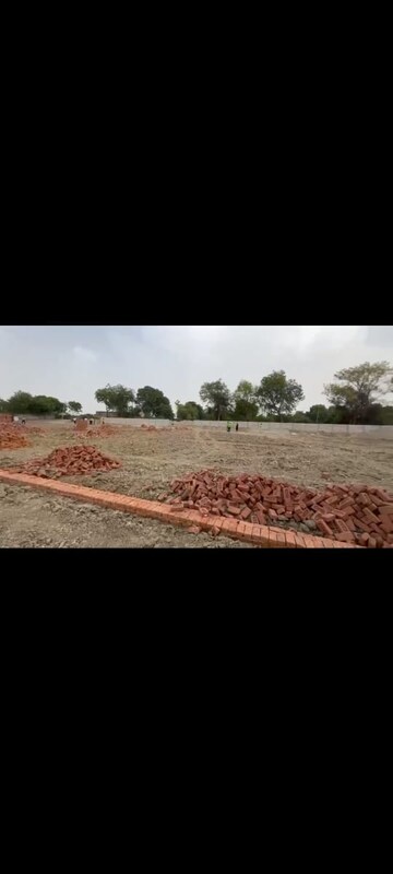  Plot For Sale in 3C Lotus City, Dankaur