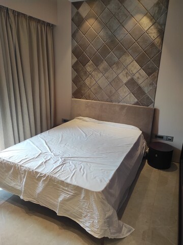 Bathroom in 3 BHK Apartment at Bestech Park View Spa, Sector 47 – for Sale