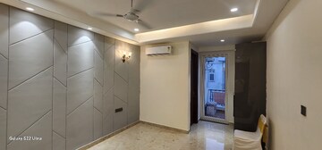 Room in 4 BHK Apartment at Ireo Skyon, Sector 60 – for Sale