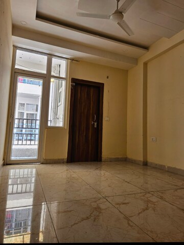 2 BHK Apartment For Sale in Gaur Yamuna City 16th Park View, Gaur Yamuna City