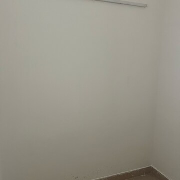Room in 4 BHK Apartment at M3M Latitude, Sector 65 – for Sale