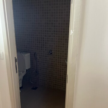 Bathroom in 4 BHK Apartment at M3M Latitude, Sector 65 – for Sale