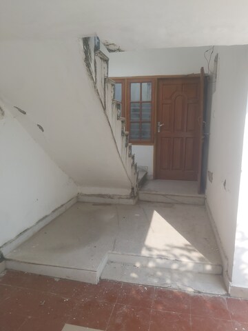 Building Lobby in 4 BHK Villa at Vrindavan Colony – for Sale