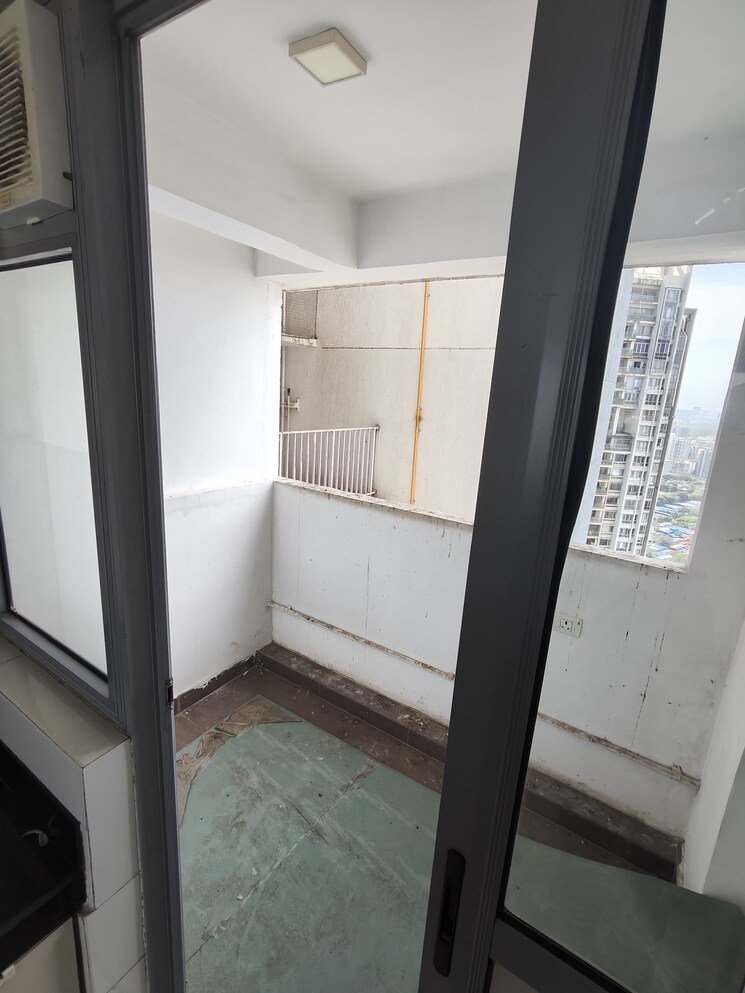 Bathroom, imperial-heights-goregaon-west 3 Bedroom 1403 Sq.Ft. Apartment In Goregaon West Mumbai 7324343
