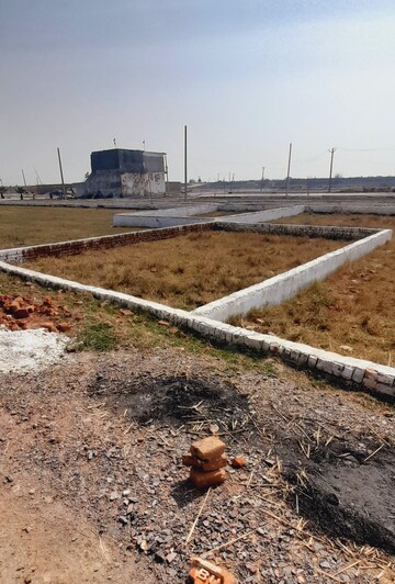  Plot For Sale in Jewar