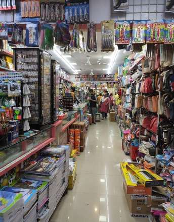 Commercial Shop 400 Sq.Ft. For Rent in Dadar West Mumbai  7324530