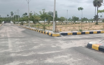 Plot For Sale in Almasguda