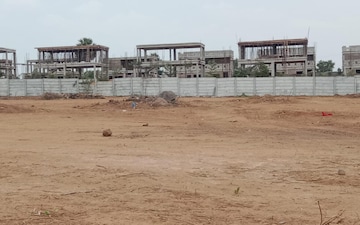Plot For Sale in Kundanpally
