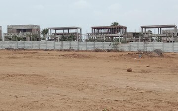 Plot For Sale in Narsingi