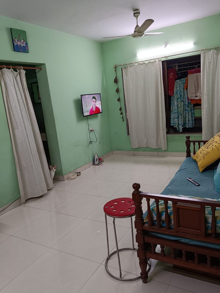 Living Room, friends-chs-santacruz-east 1 Bedroom 670 Sq.Ft. Apartment In Vakola Mumbai 7324811