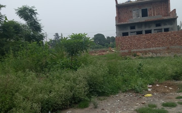 Plot For Sale in Sector 4
