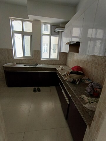 Kitchen in 3.5 BHK Apartment at Indiabulls Centrum Park, Sector 103 – for Sale