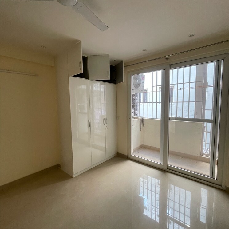 Room, emaar-emerald-floors-premier 3.5 Bedroom 1650 Sq.Ft. Apartment In Sector 65 Gurgaon 7324999