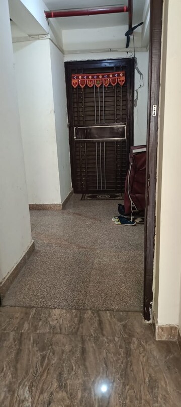 Staircase in 3 BHK Apartment at Amrapali Silicon City, Sector 76 – for Sale