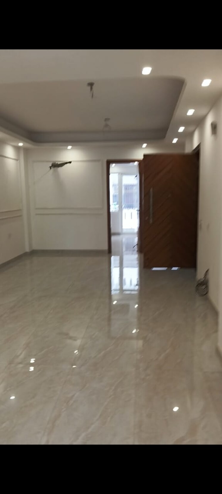 Room, fidato-honour-homes 3 Bedroom 180 Sq.Yd. Builder Floor In Sector 89 Faridabad 7325552