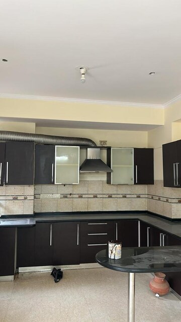 Kitchen in 3 BHK Apartment at Parsvnath Green Ville, Sector 48 – for Sale