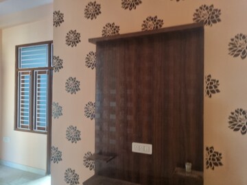 Furnished Amenities in 2 BHK Independent House at Kalwar Road – for Sale