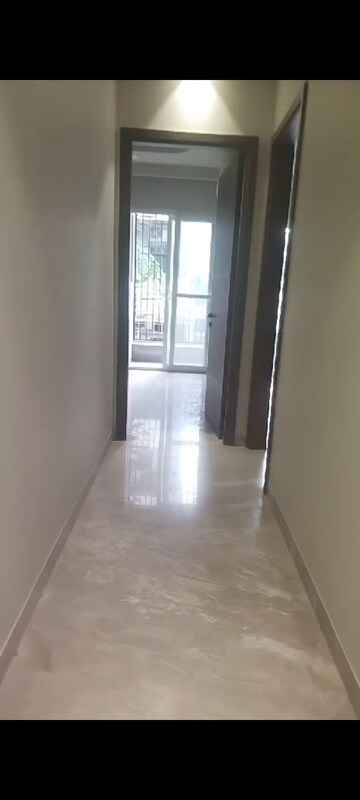 Building Lobby in 3 BHK Builder Floor at South Extension I – for Sale