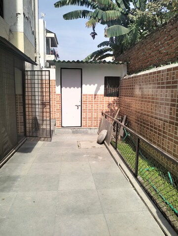 Balcony in 3 BHK Builder Floor at Puri Vip Floors, Sector 81 – for Sale