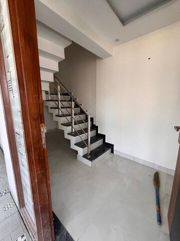 Master Bedroom in 3 BHK Independent House at Gms Road – for Sale