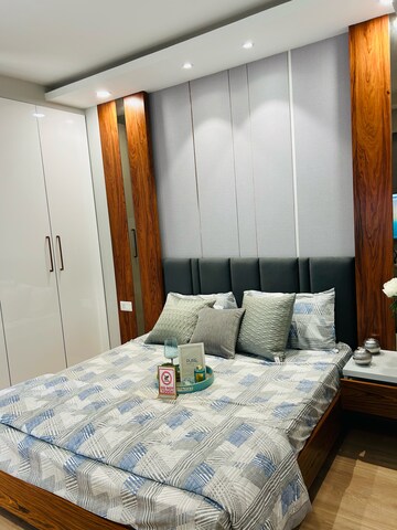 Bedroom in 2.5 BHK Builder Floor at JMS Primeland, Sector 95a – for Sale