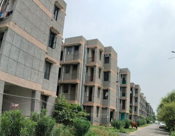 1 BHK Apartment – Exterior View View at Sector 10 Greater Noida - for Sale