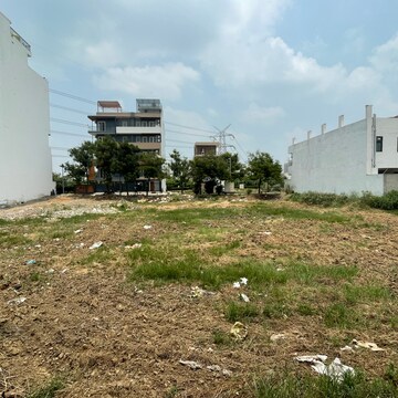  Plot For Sale in BPTP Amstoria Plot, Sector 102