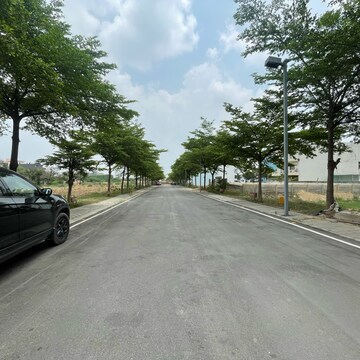 Parking in  Plot at BPTP Amstoria Plot, Sector 102 – for Sale