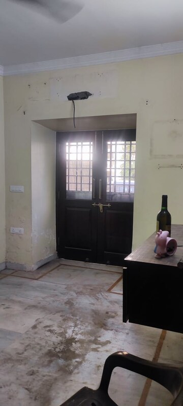 Bathroom in 3 BHK Builder Floor at Sector 48 – for Sale