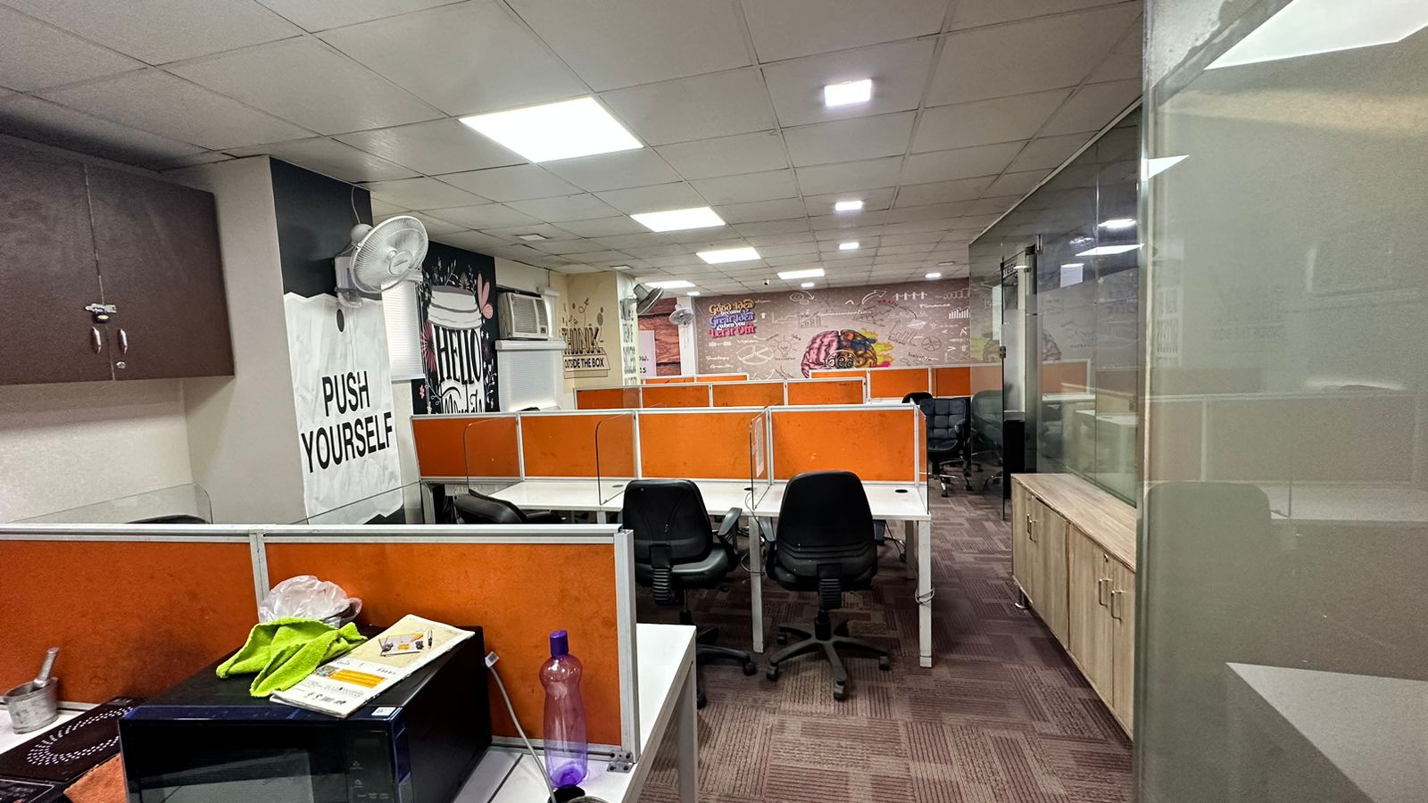 Commercial Office Space 1200 Sq.Ft. For Rent in Janakpuri Delhi  7327807