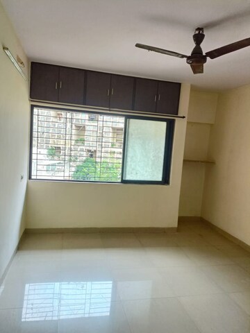 Room in 1 BHK Apartment at Sukur Residency B1 CHS Ltd, Kasarvadavali – for Sale