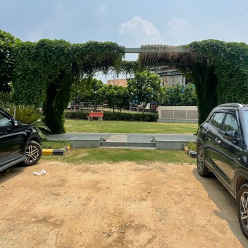 Parking in 3 BHK Apartment at Emaar Emerald Estate, Medawas – for Rent