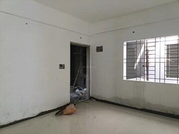 Room in 2 BHK Apartment at Madhurawada – for Sale