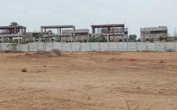 Plot For Sale in Bandaraviryal