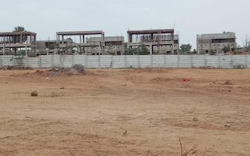 Plot For Sale in Ecil