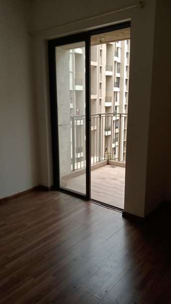 1 BHK Apartment For Rent in Lodha Lakeshore Greens Dombivli East Thane  7328875