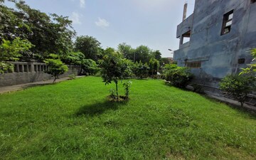 Plot For Sale in Satyam Galleria, Phi Iii Greater Noida