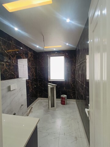 Attached Bathroom in 4 BHK Builder Floor at Green Fields Colony – for Sale