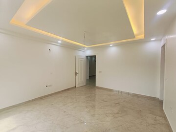 Bedroom in 4 BHK Builder Floor at Green Fields Colony – for Sale