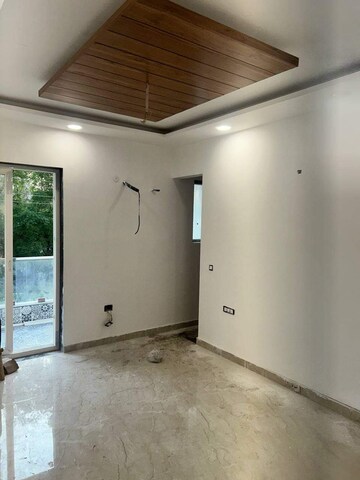 Bedroom in 4 BHK Builder Floor at Green Fields Colony – for Sale