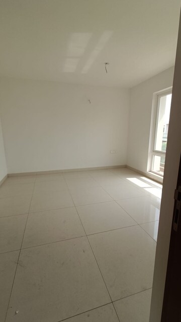 Room in 4 BHK Villa at My Home Ankura, Tellapur – for Sale