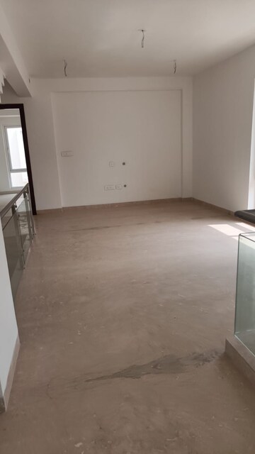 Room in 4 BHK Villa at My Home Ankura, Tellapur – for Sale