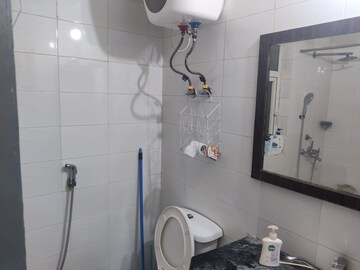 Bathroom in 3.5 BHK Apartment at BPTP Princess Park, Sector 86 – for Sale